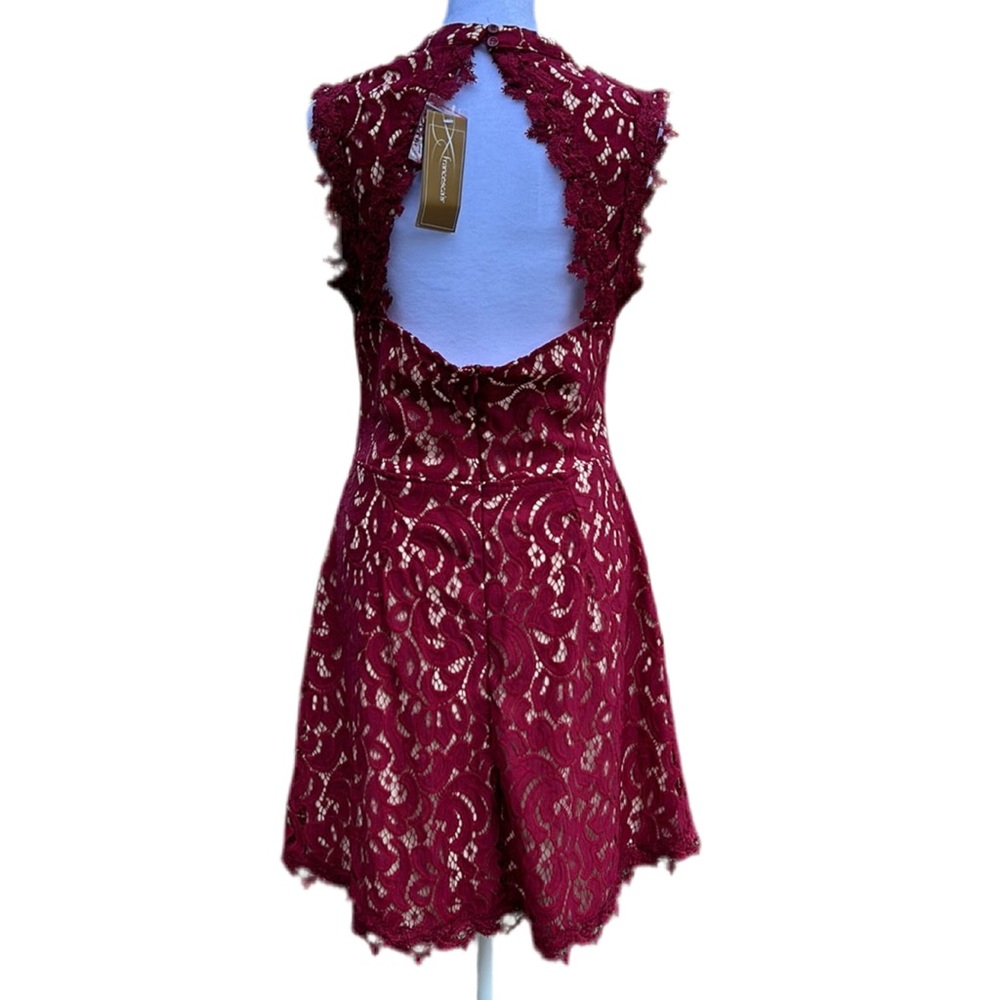 Francesca’s Alya Burgundy Lace Dress with Cut-Out Back – Size L